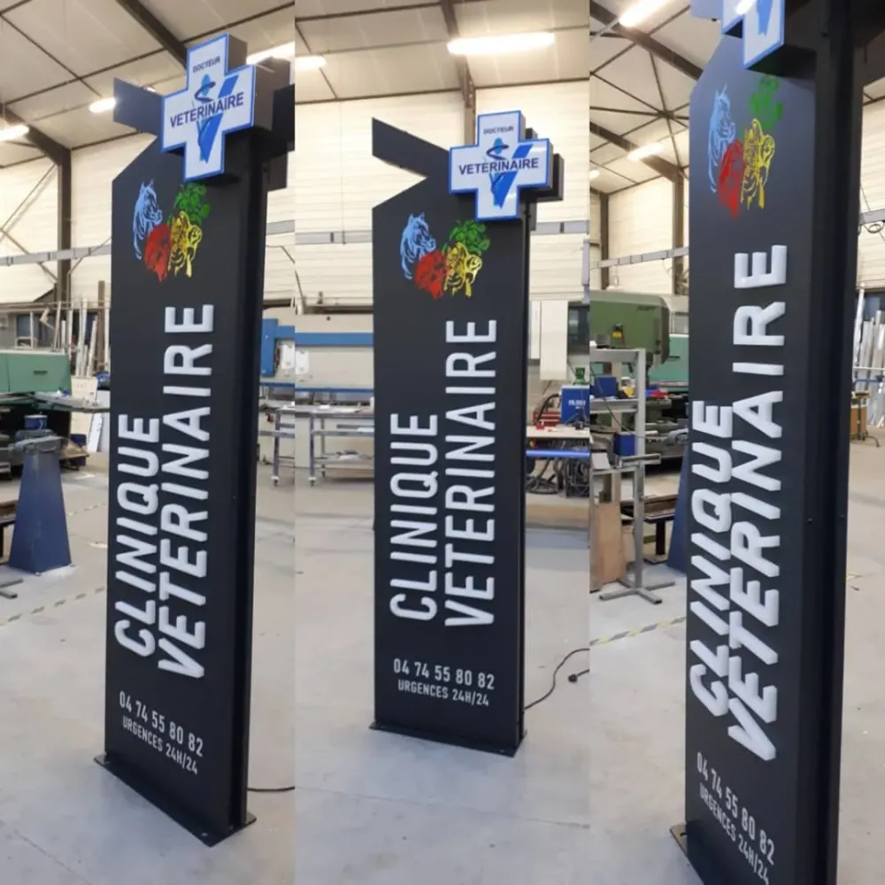 Totems près de Attignat